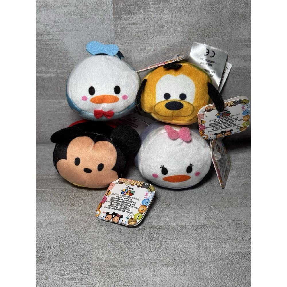 Disney Tsum Tsum Mini Plush w/ Tags - Mickey, Donald, Daisy and Pluto - Lot of 4